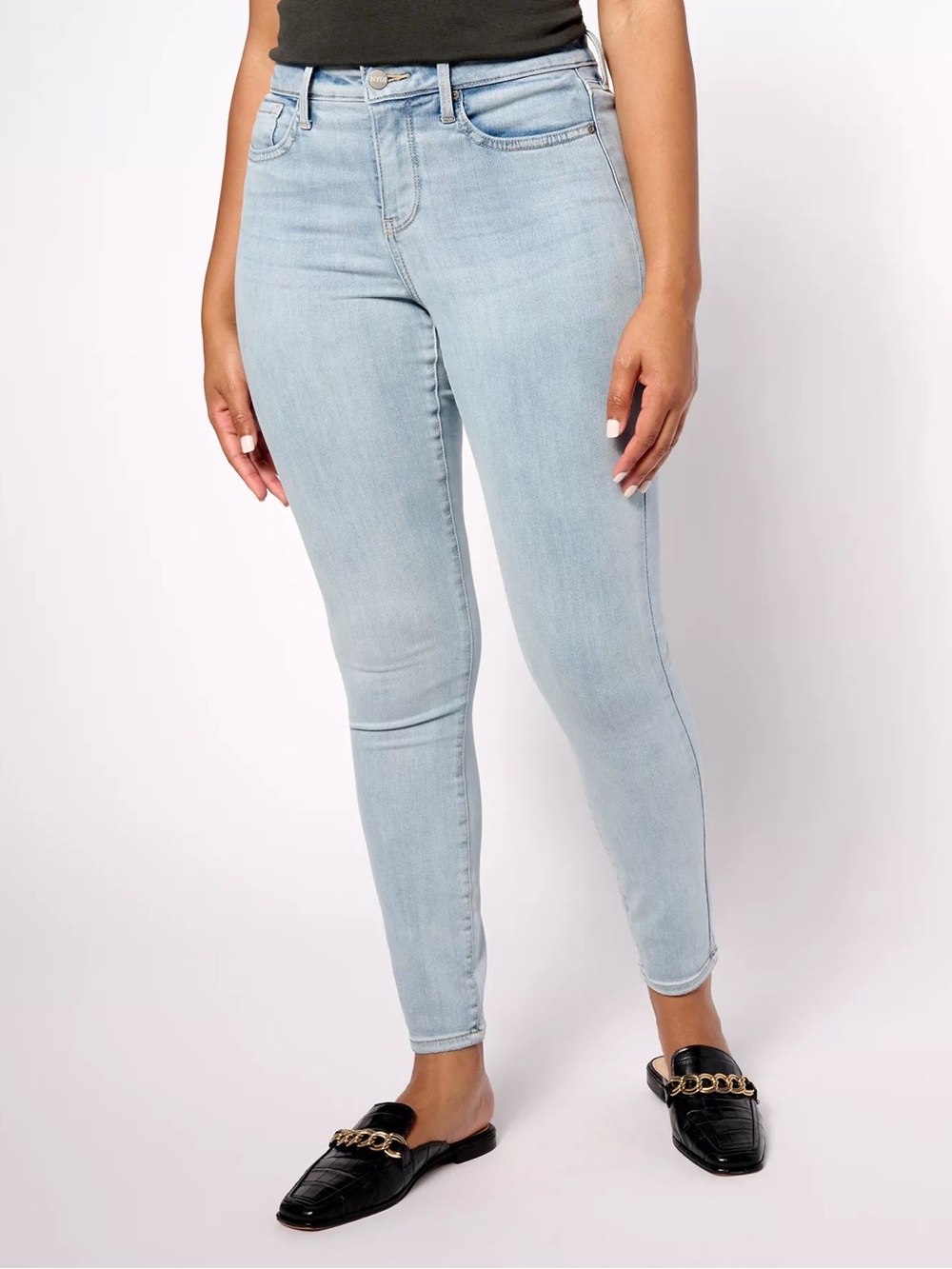 NYDJ Light Wash Ami Skinny Sure Stretch Jeans - 8